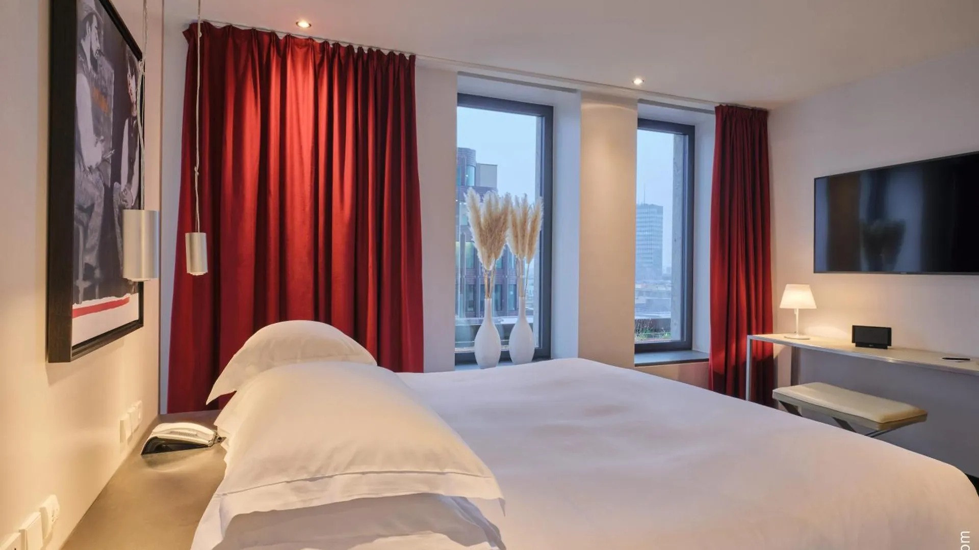 Hotel Dorint Kurfuerstendamm Berlino