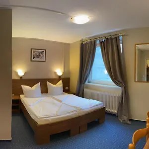 Otel Ansbach Am Kadewe, Berlin