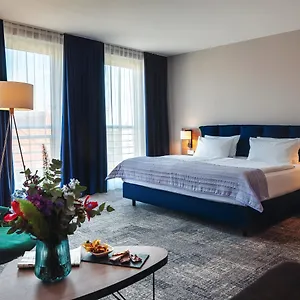 Otel Center East Prenzlauer Berg By Ihg, Berlin