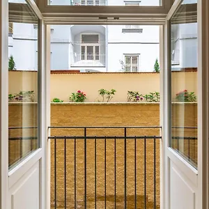Petrin Tower 4* Prag