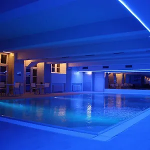Und Hotell